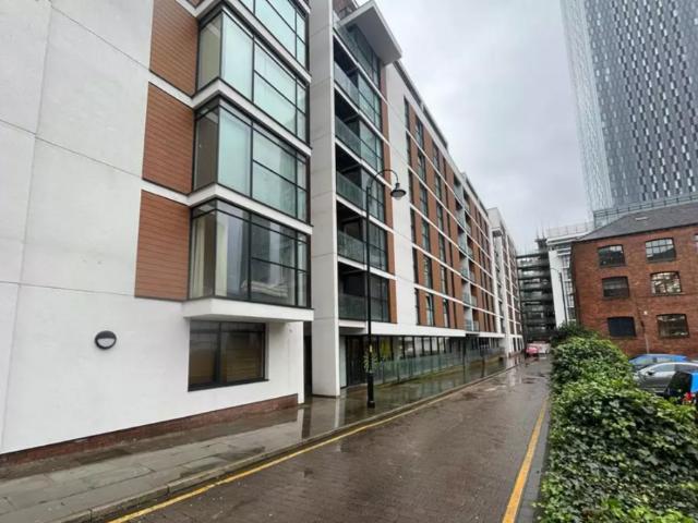 Flat for sale in City Centre, Georgia