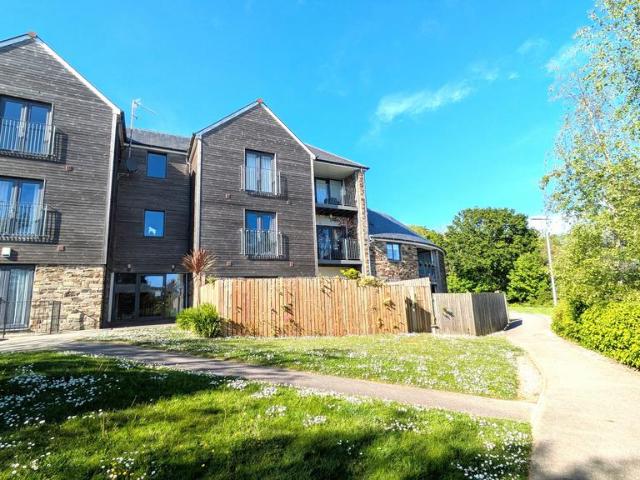 Flat for sale in St. Austell Bay, Cornwall