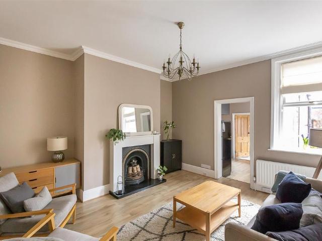 Flat for sale in Jesmond, Tyne And Wear