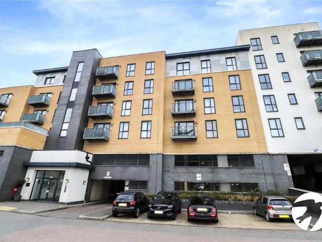 Flat for sale in London Borough of Bexley, Greater London