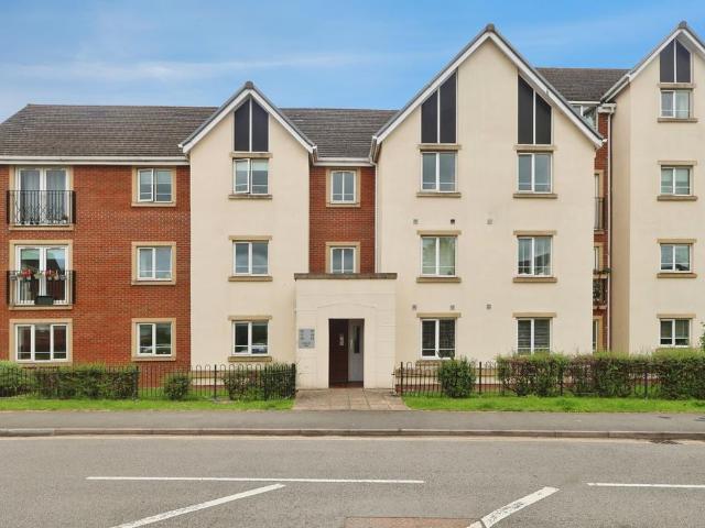 Flat for sale in Stratford-upon-Avon, Alderminster