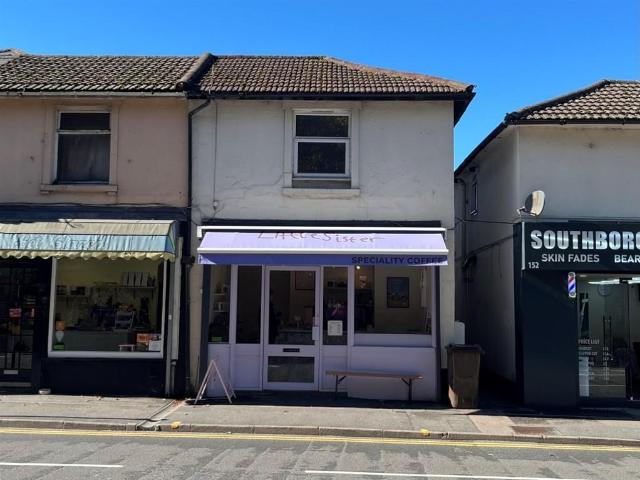 Flat for sale in High Brooms, Tunbridge Wells