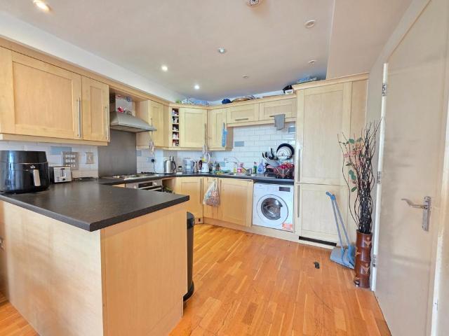 Flat for sale in Preston, Greater London