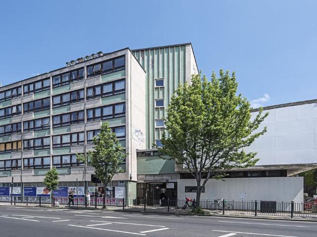 Flat for sale in Bethnal Green, Greater London