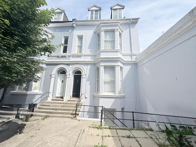 Flat for sale in Barbican, Mount Wise