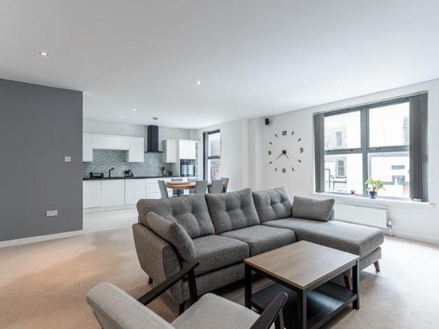 Flat for sale in Tradeston, Scotland