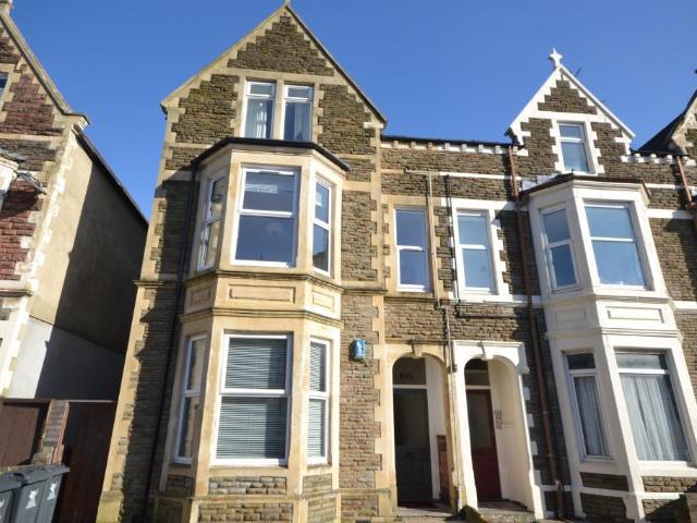 Flat for sale in Plasnewydd, Falcon Lodge