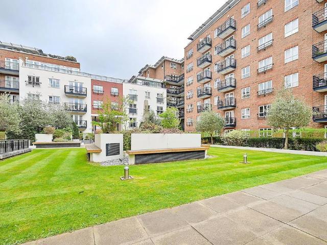 Flat for sale in Norbiton, Isle Of Man