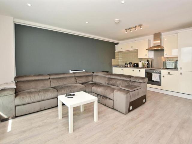 Flat for sale in Frodingham, Dragonby