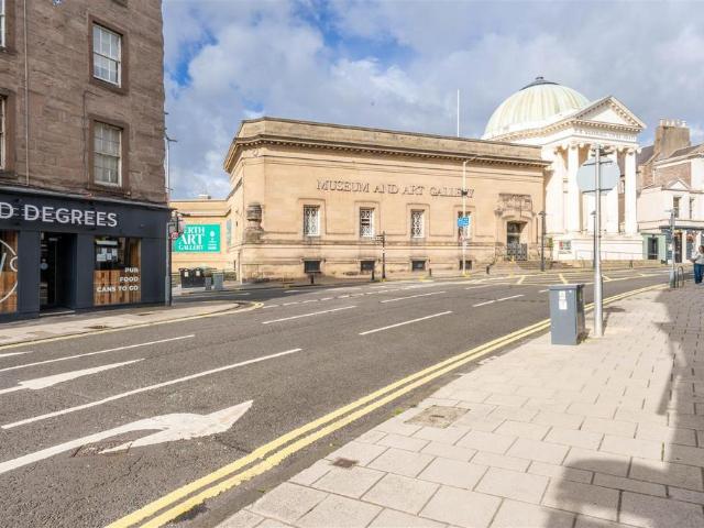 Flat for sale in Bridgend, Moneydie