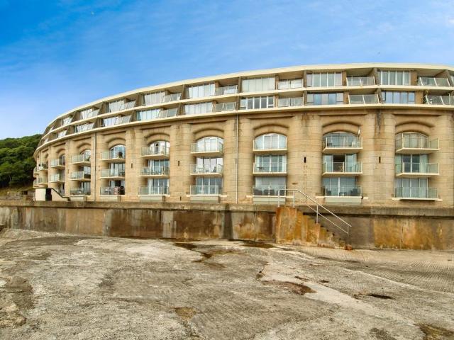 Flat for sale in Kingsand, Cornwall
