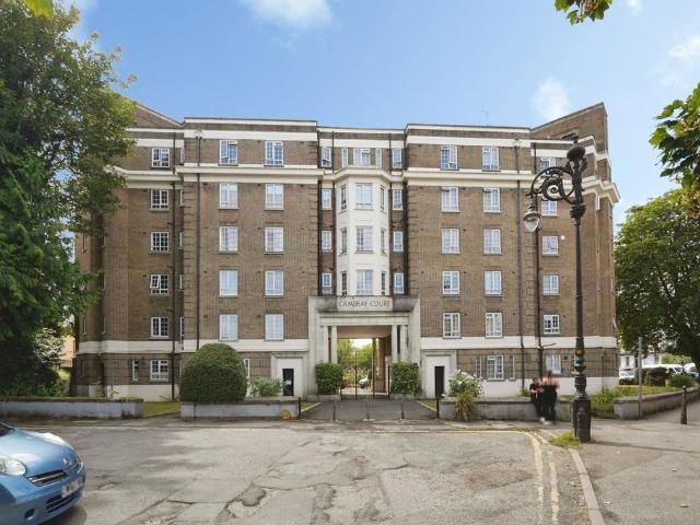 Flat for sale in Montpellier, Golden Valley