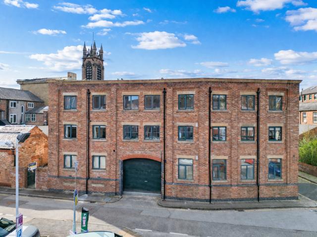 Flat for sale in Moss Rose, Macclesfield