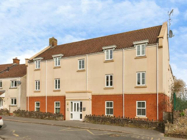 Flat for sale in Lower Morton, South Gloucestershire