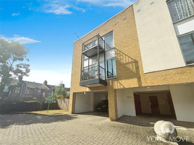 Flat for sale in Milton, Hamerton