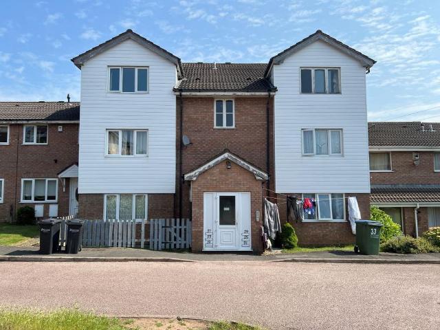 Flat for sale in Rowley Regis, Whiteheath Gate