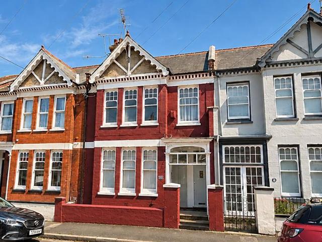 Flat for sale in Mickleburgh Hill, The Bridge