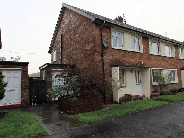 Flat for sale in Malvin's Close, Blyth