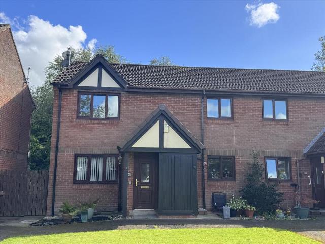 Flat for sale in Higher Bartle, Lancashire