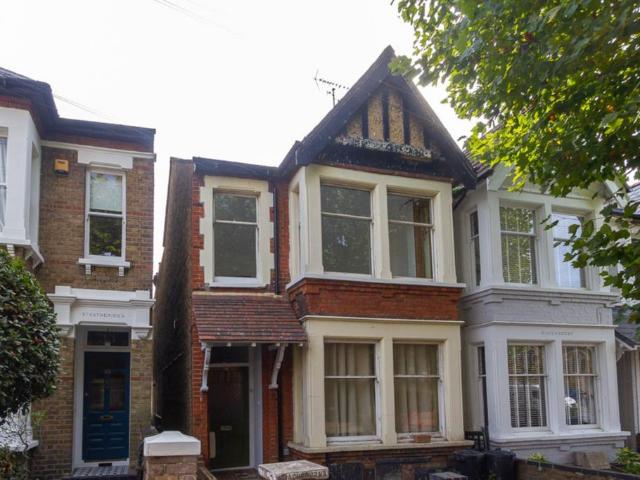 Flat for sale in Milton, Southend-on-Sea