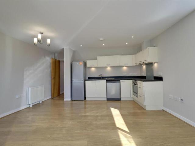 Flat for sale in Portsea, City Of Portsmouth