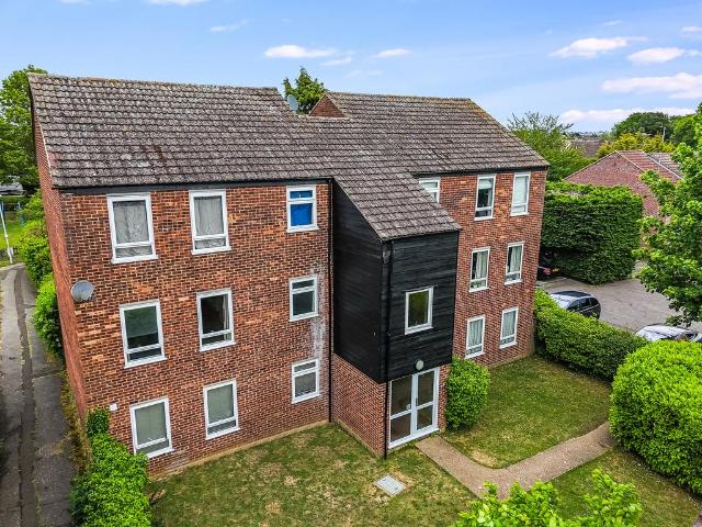 Flat for sale in Melbourne, Chelmsford