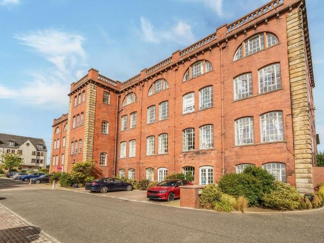 Flat for sale in Craigentinny, Scotland