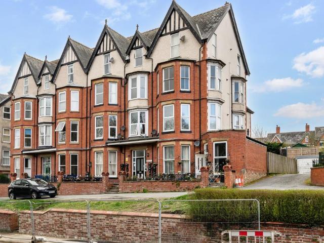 Flat for sale in Llandrindod Wells