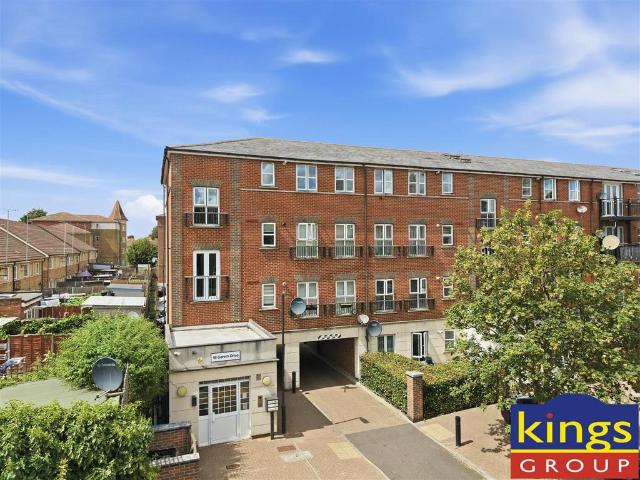 Flat for sale in Lower Edmonton, Edmonton