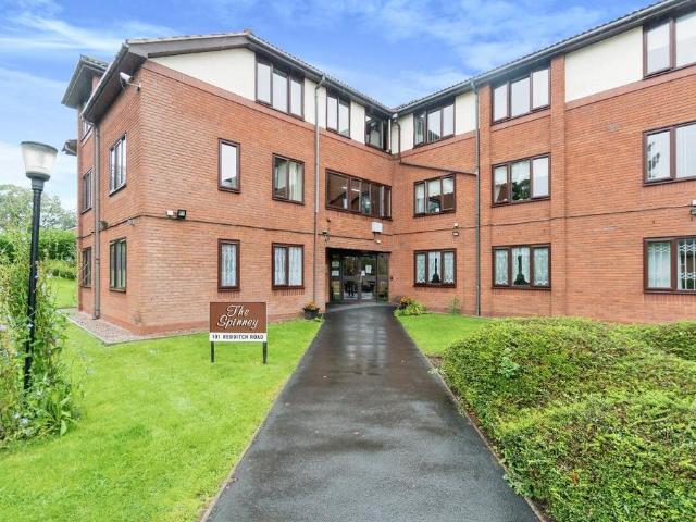 Flat for sale in Kings Norton, West Midlands