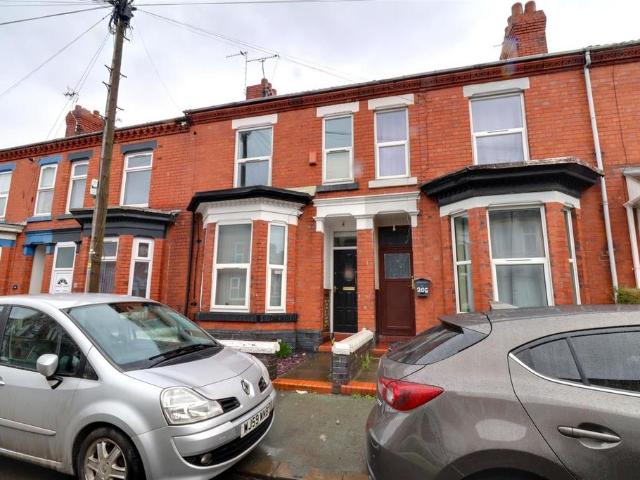 Flat for sale in Hammond Street