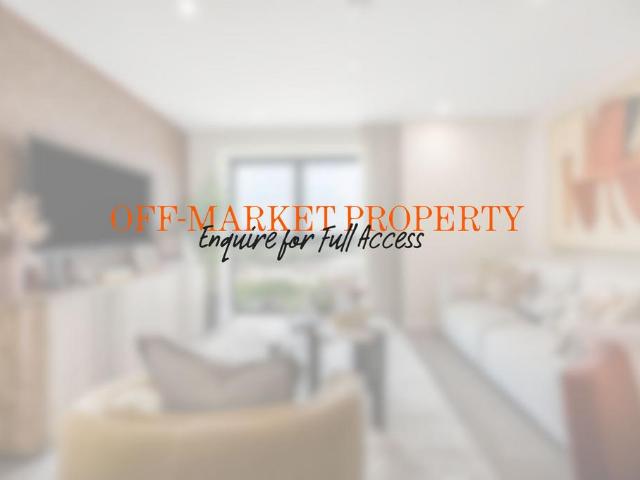Flat for sale in Hornsey, Greater London
