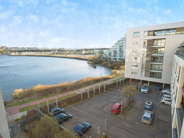 Flat for sale in Cardiff International Sports Village, Falcon Lodge
