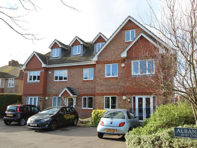 Flat for sale in Ashford Common, Lower Halliford