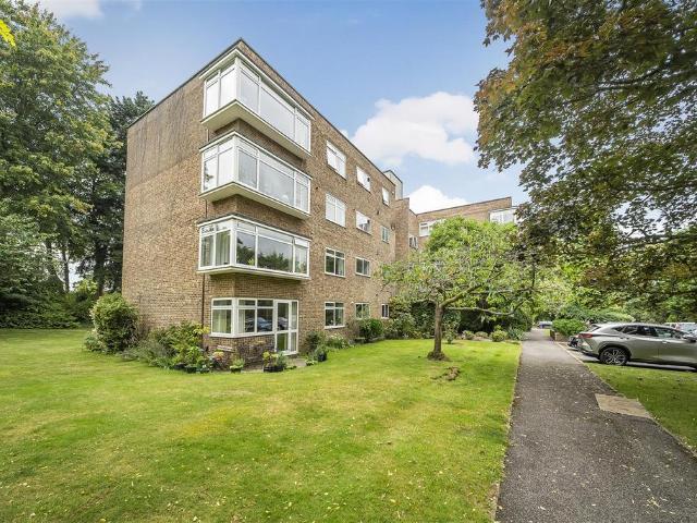 Flat for sale in Abbotswood, Westborough