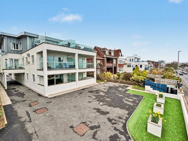Flat for sale in Melcombe Regis, Weymouth