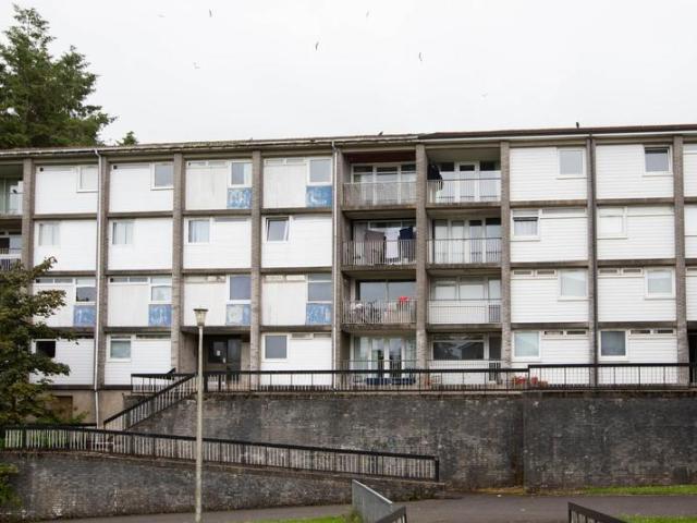 Flat for sale in Barassie, Scotland