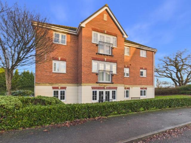 Flat for sale in Rowley Park, Baswich