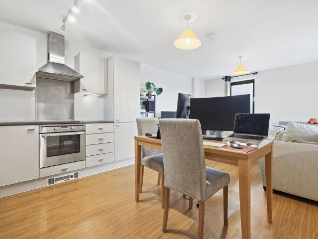 Flat for sale in Leyton, Isle Of Man
