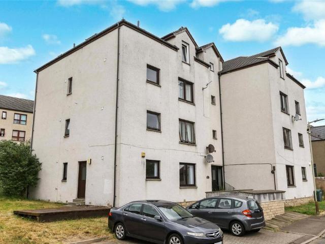 Flat for sale in Hilltown, Scotland
