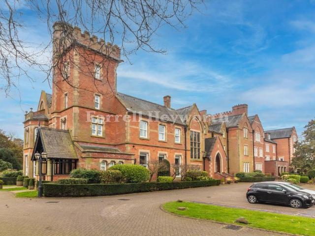 Flat for sale in Lancashire