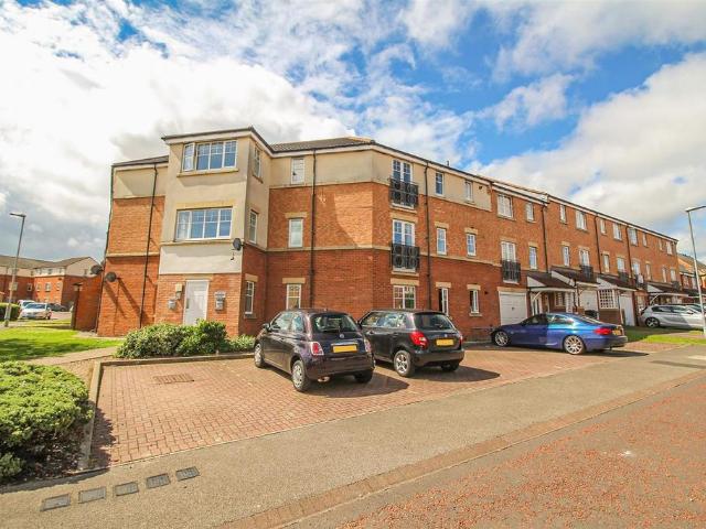 Flat for sale in Tyne And Wear