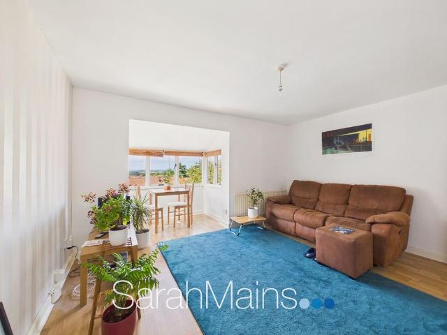 Flat for sale in Kenton, Tyne And Wear