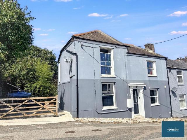Flat for sale in Bissom, Penryn