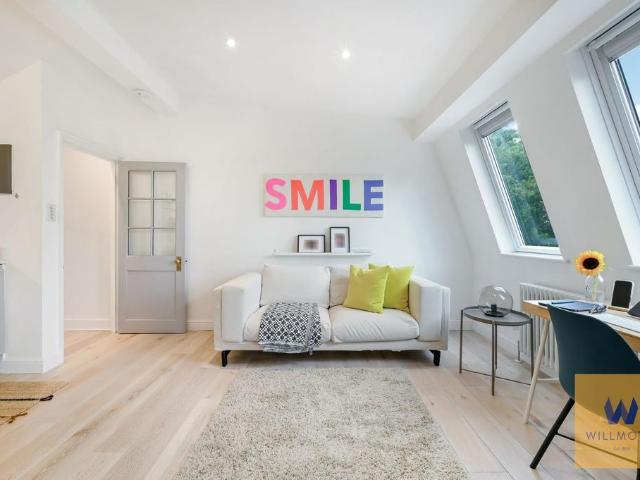 Flat for sale in Greater London