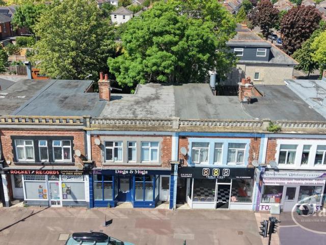 Flat for sale in Moordown, Bournemouth