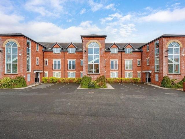 Flat for sale in Hindley, Wigan
