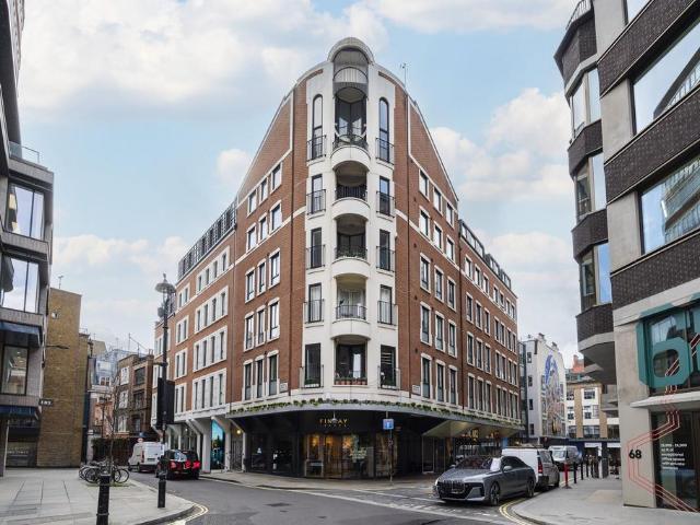Flat for sale in Soho, Greater London