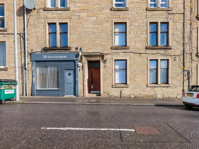 Flat for sale in Coldside, Dundee