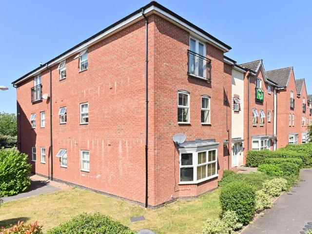Flat for sale in Stoke, Stoke-on-Trent